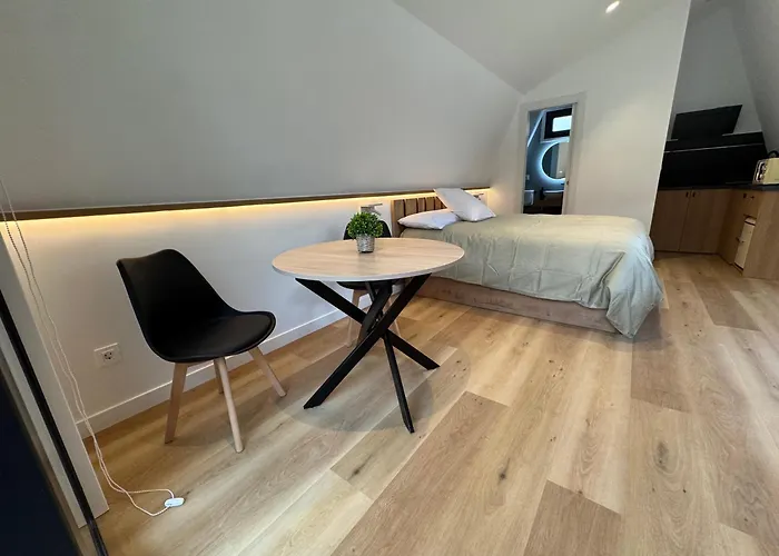 Parque de Campismo Lobo Camp Boca de Huérgano